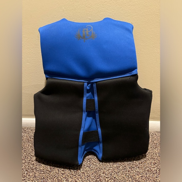 Youth Full Throttle life vest - Picture 2 of 2